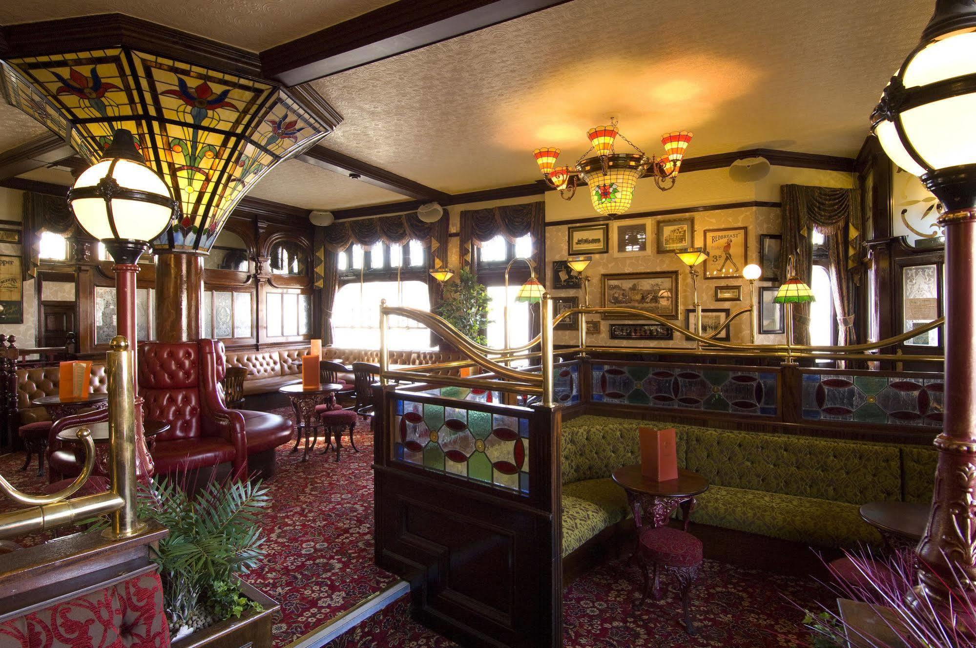 The Railway Hotel Worthing Extérieur photo